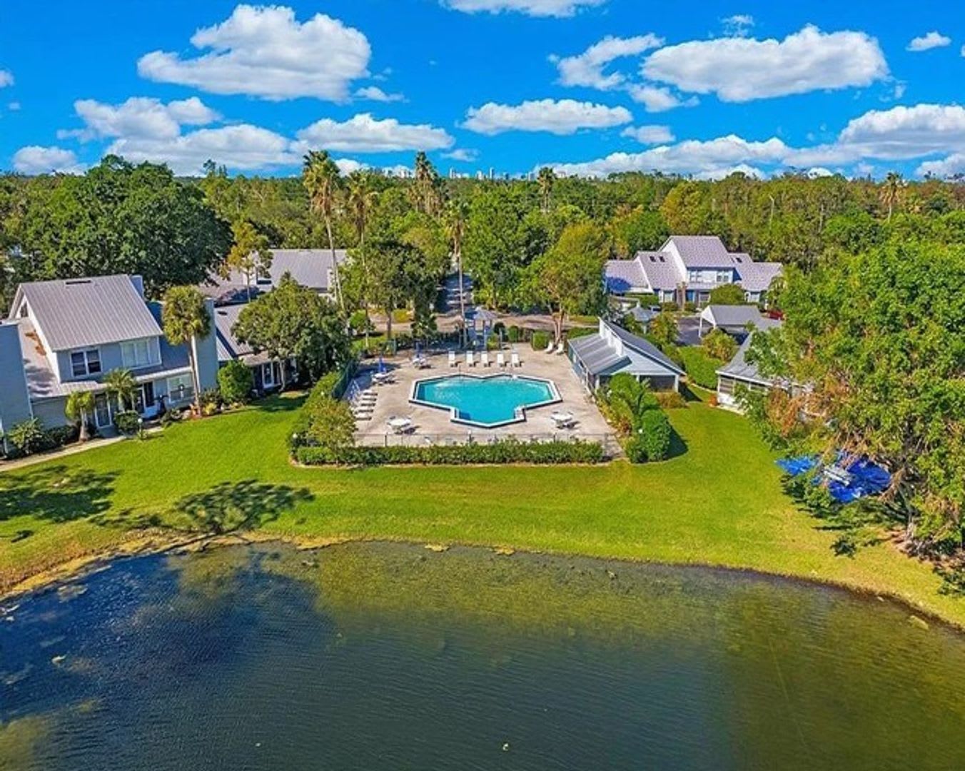 Stunning 3Br 3Ba Townhouse With Extra 4Th Large Room To Be Used As Bedroom Or Office Tranquil Lake Views Timberwood Of Naples – photo 4