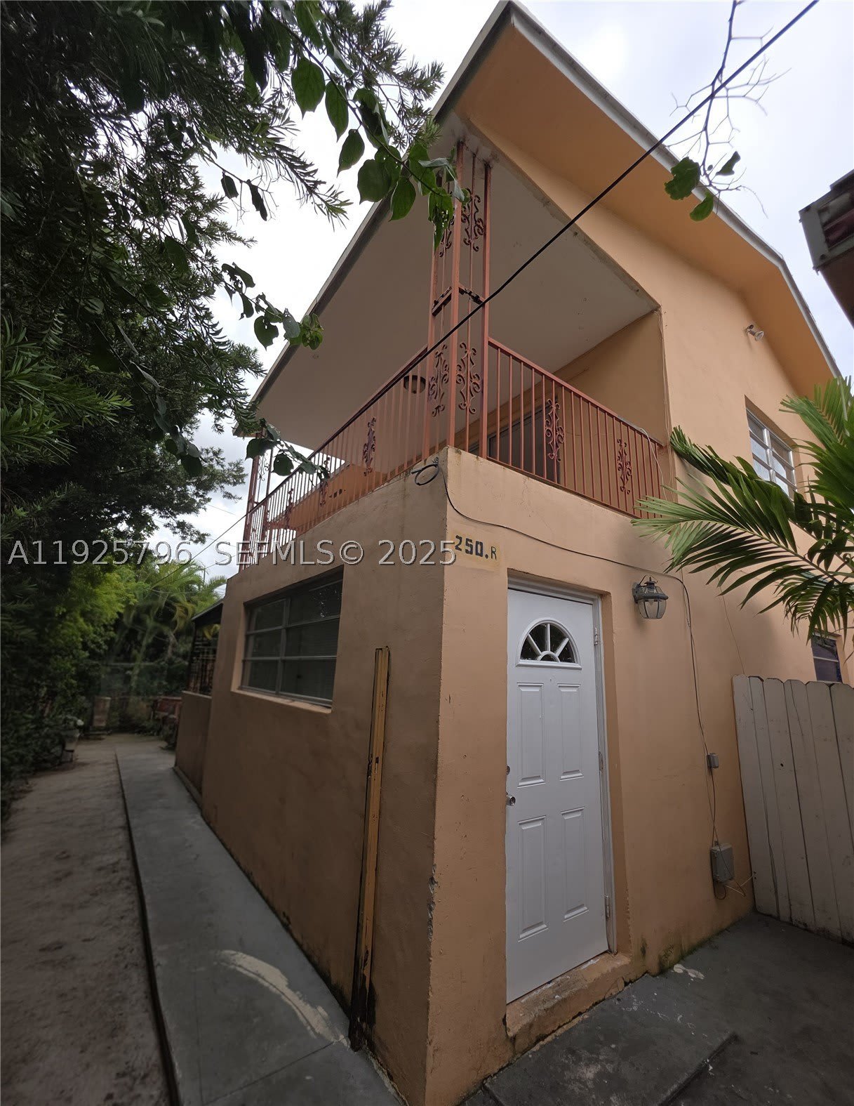250 Nw 63Rd Ct – photo 1