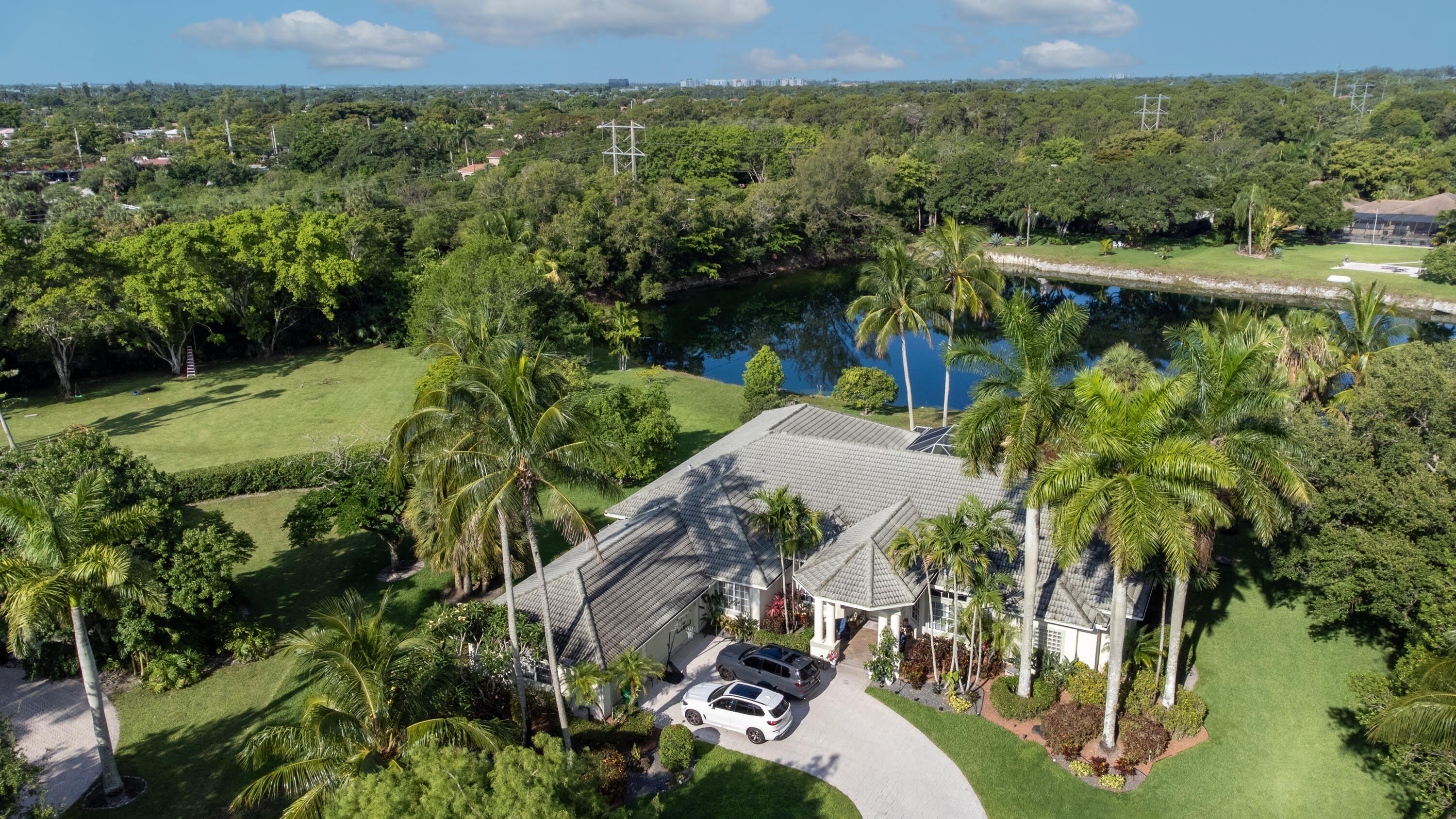 7724 NW 47th Drive – photo 3