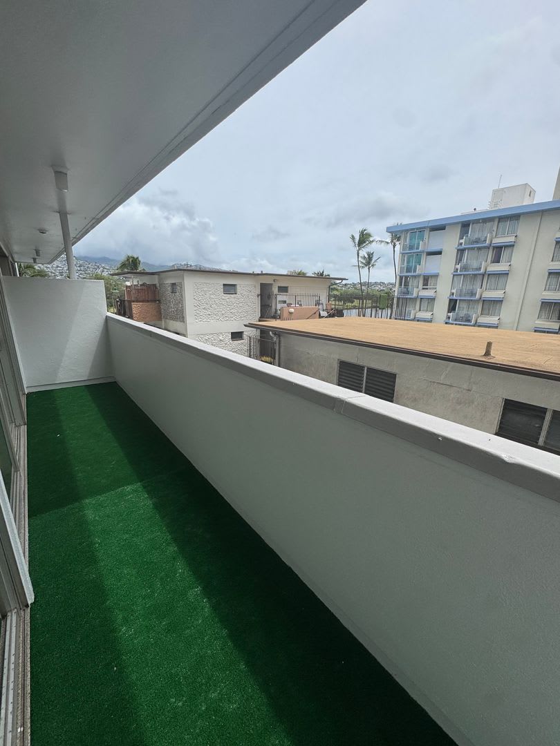 PET FRIENDLY 3 Bed, 1 Bath, 1 parking ELECTRIC INCLUDED – photo 5