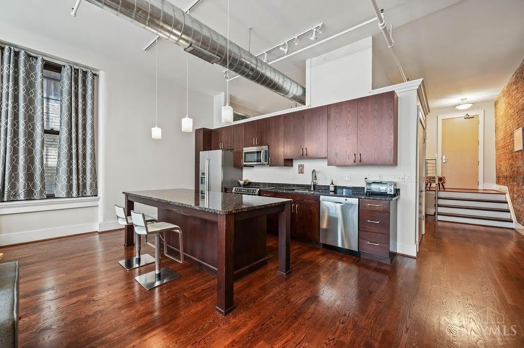 417 Vine Street – photo 4