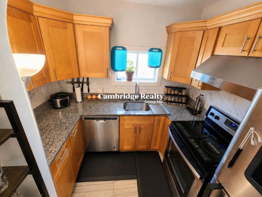 33 Jefferson St. – photo 3