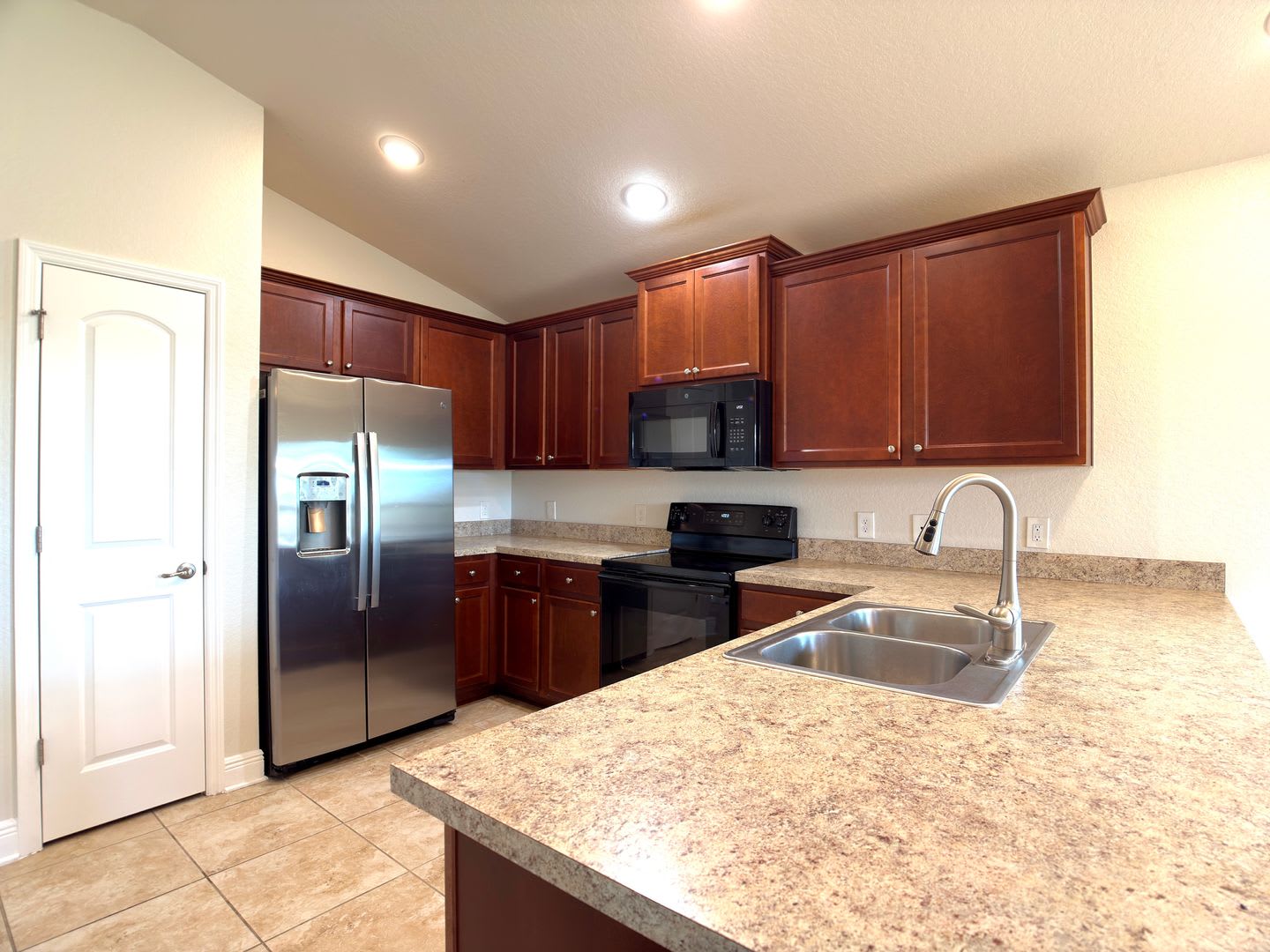 618 Poppy Lane 1 – photo 5