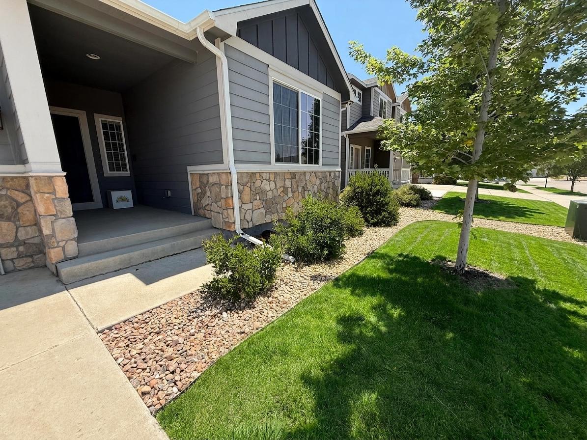 3542 Lissa Drive – photo 2
