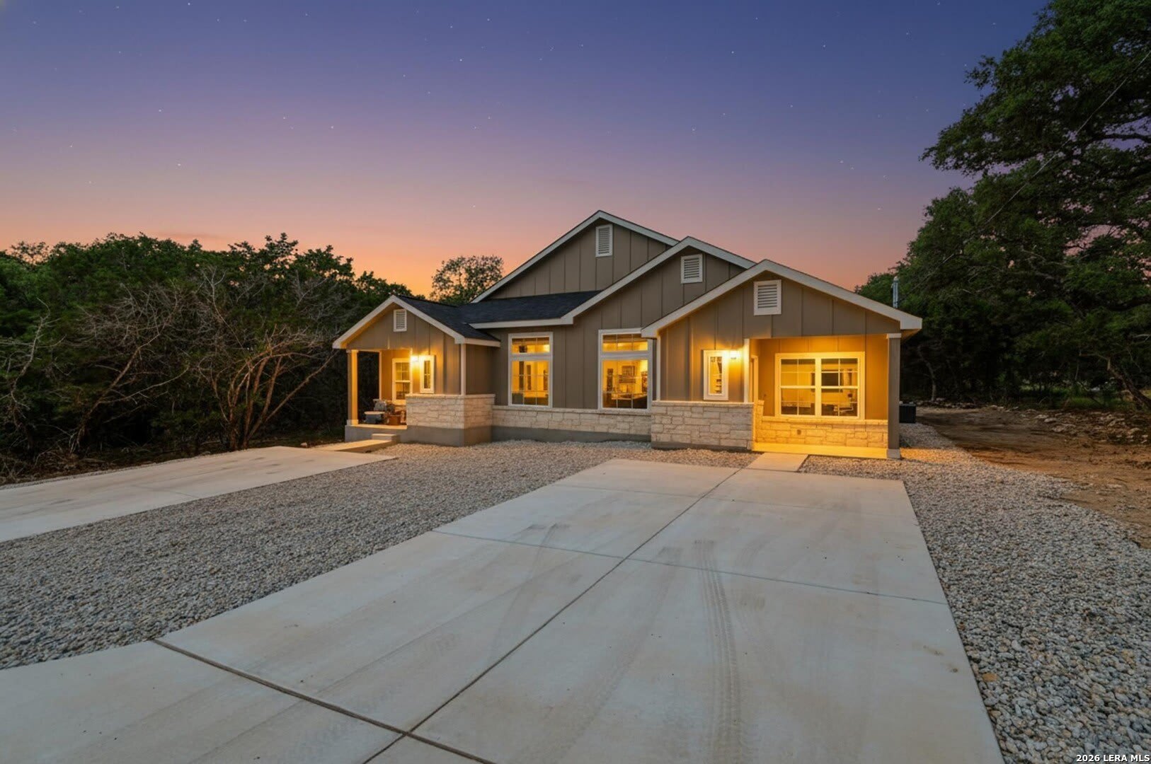 2560 PUTER CREEK RD – photo 1