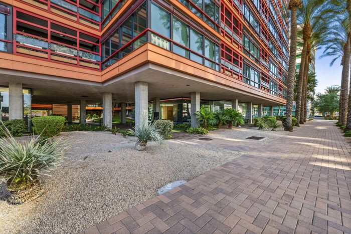 4808 North 24th Street – photo 2
