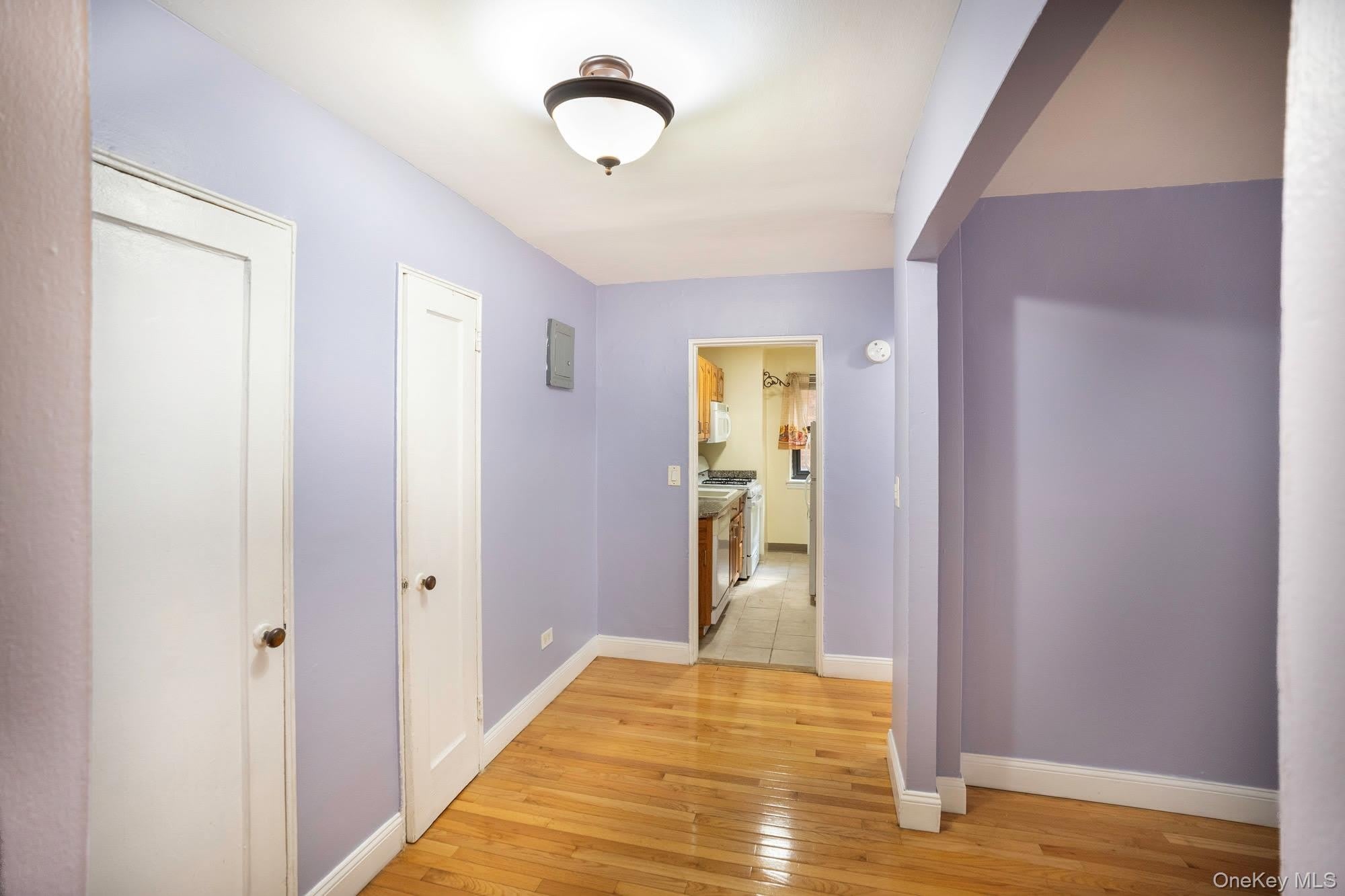 102-55 67 Road – photo 3
