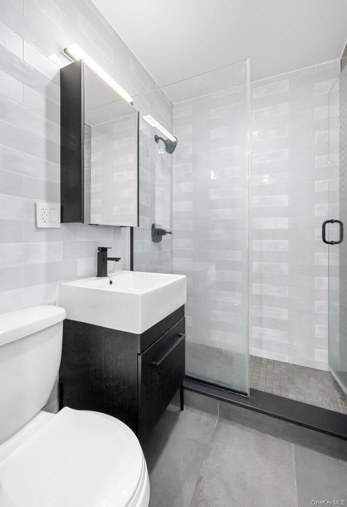 571 LAFAYETTE Avenue – photo 5