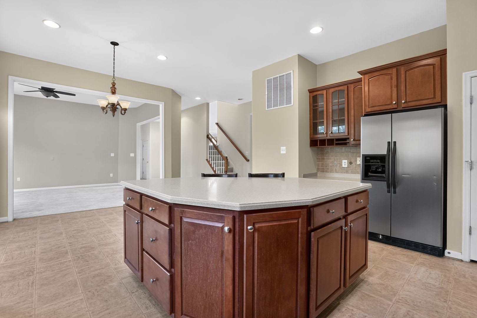 Luxurious 4 Bedroom 4.5 Bathroom SFH in Ashburn! – photo 5