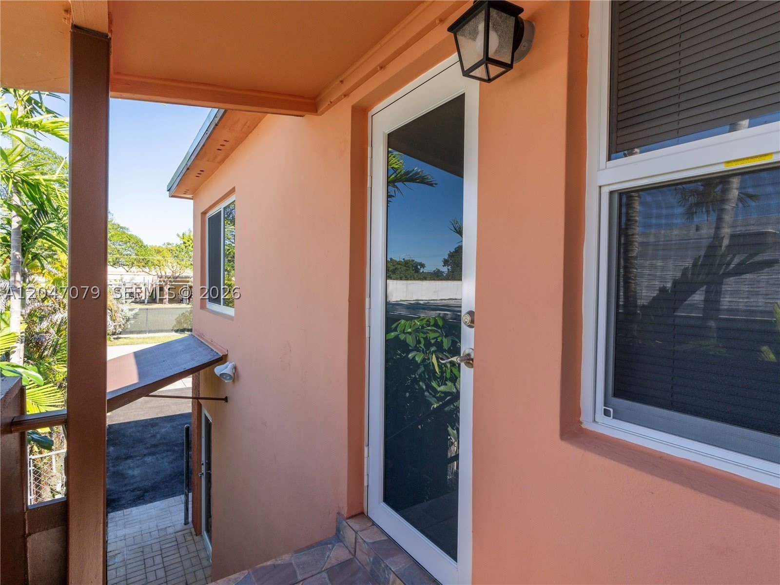 3360 SW 6th St – photo 4