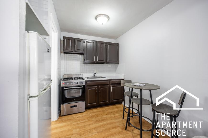 4541 North Beacon St. – photo 2