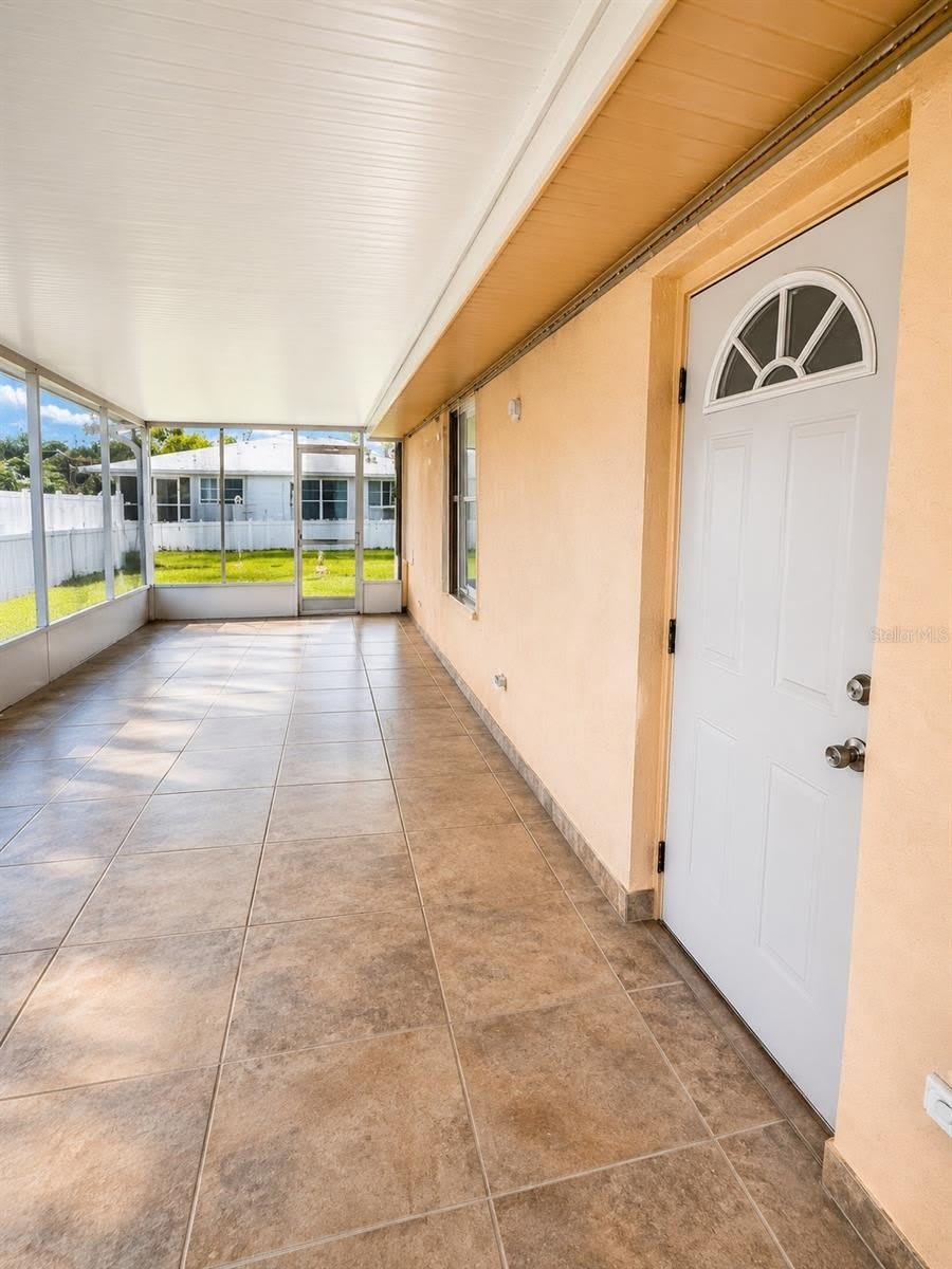 440 W TARPON Boulevard NW – photo 3