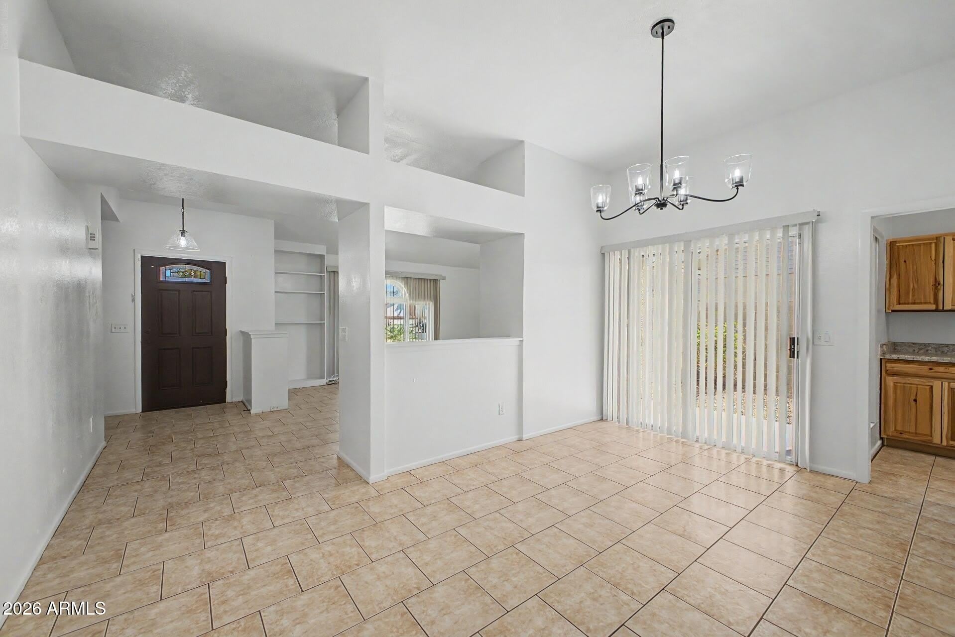 7119 W KRALL Street – photo 4