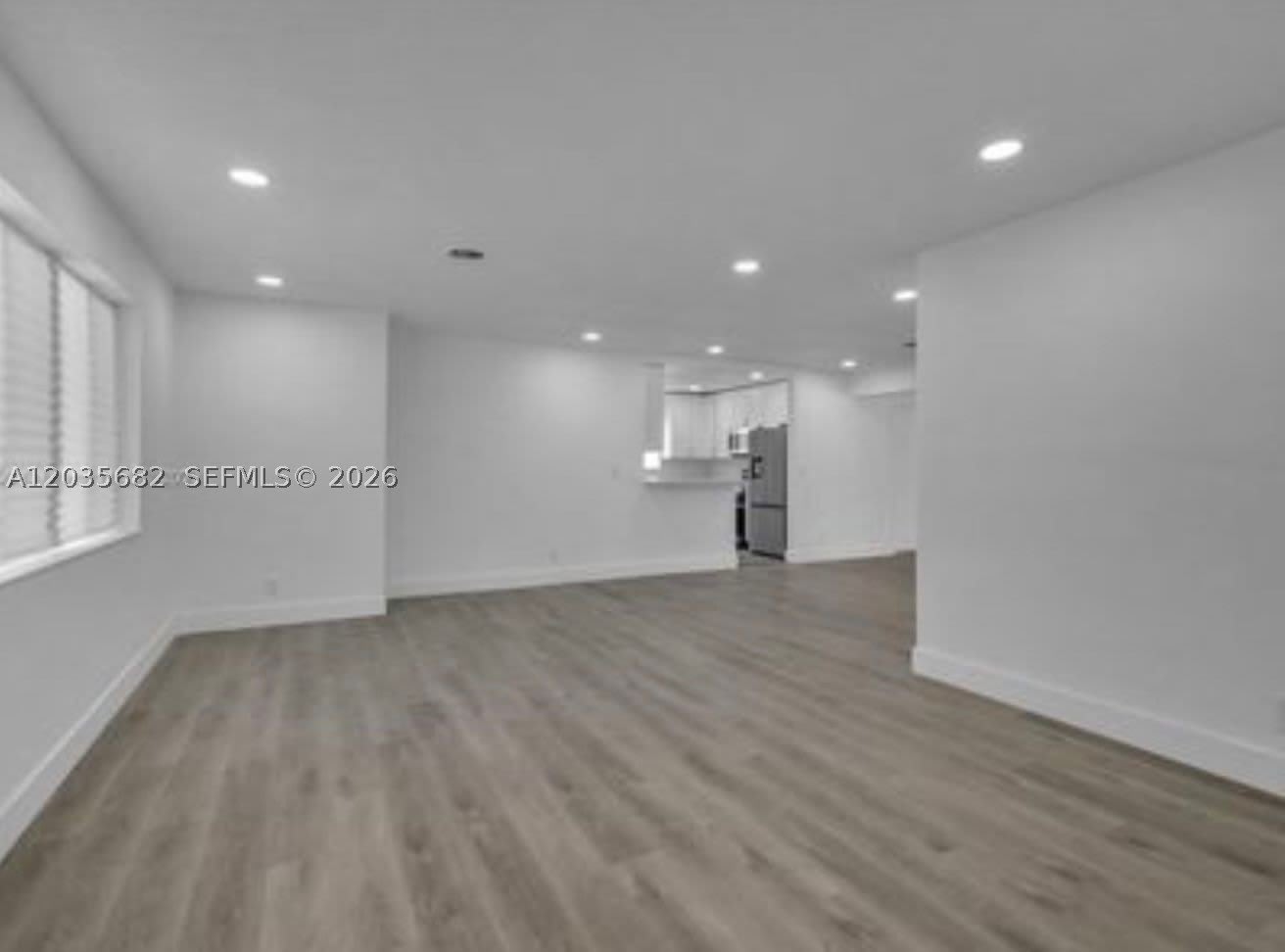 3811 Nw 6Th Pl – photo 3