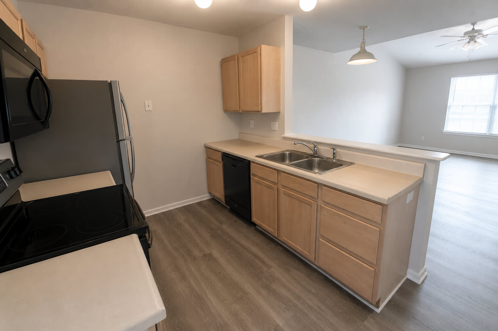 3 bedrooms and 2 bathrooms – photo 5