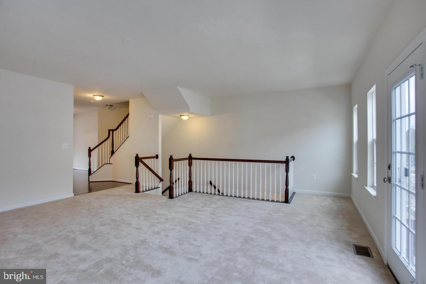 9029 CHRISTINA Place – photo 4