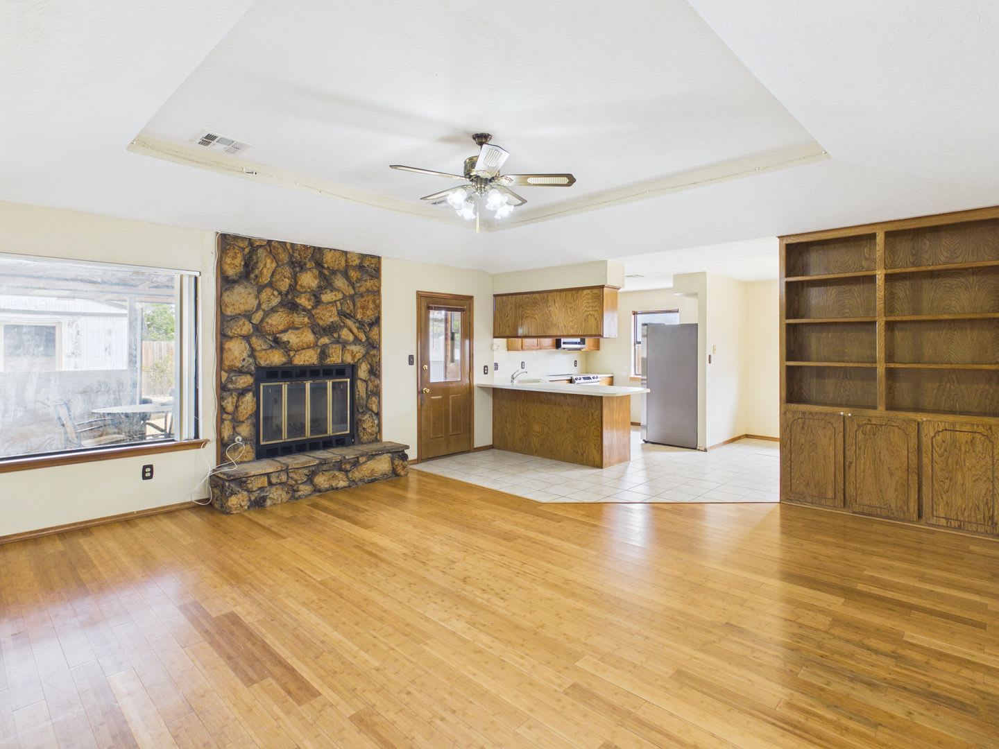 807 NW 68th St – photo 4