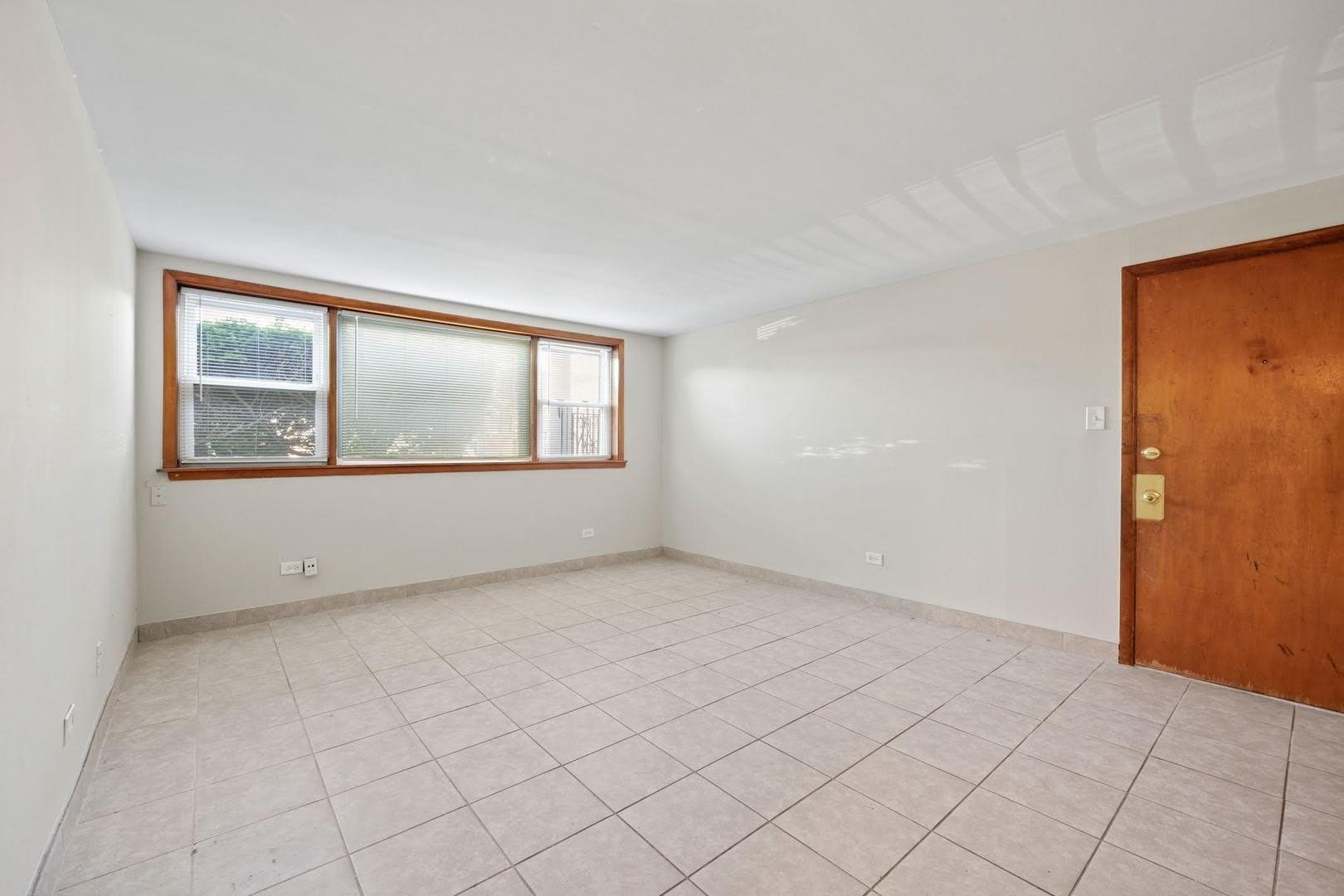 8440 W 95TH Street – photo 3