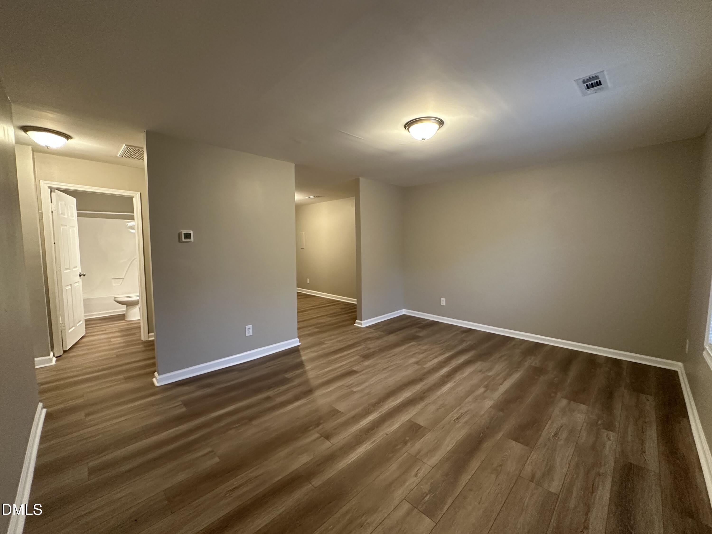 1113 Upchurch Street – photo 3