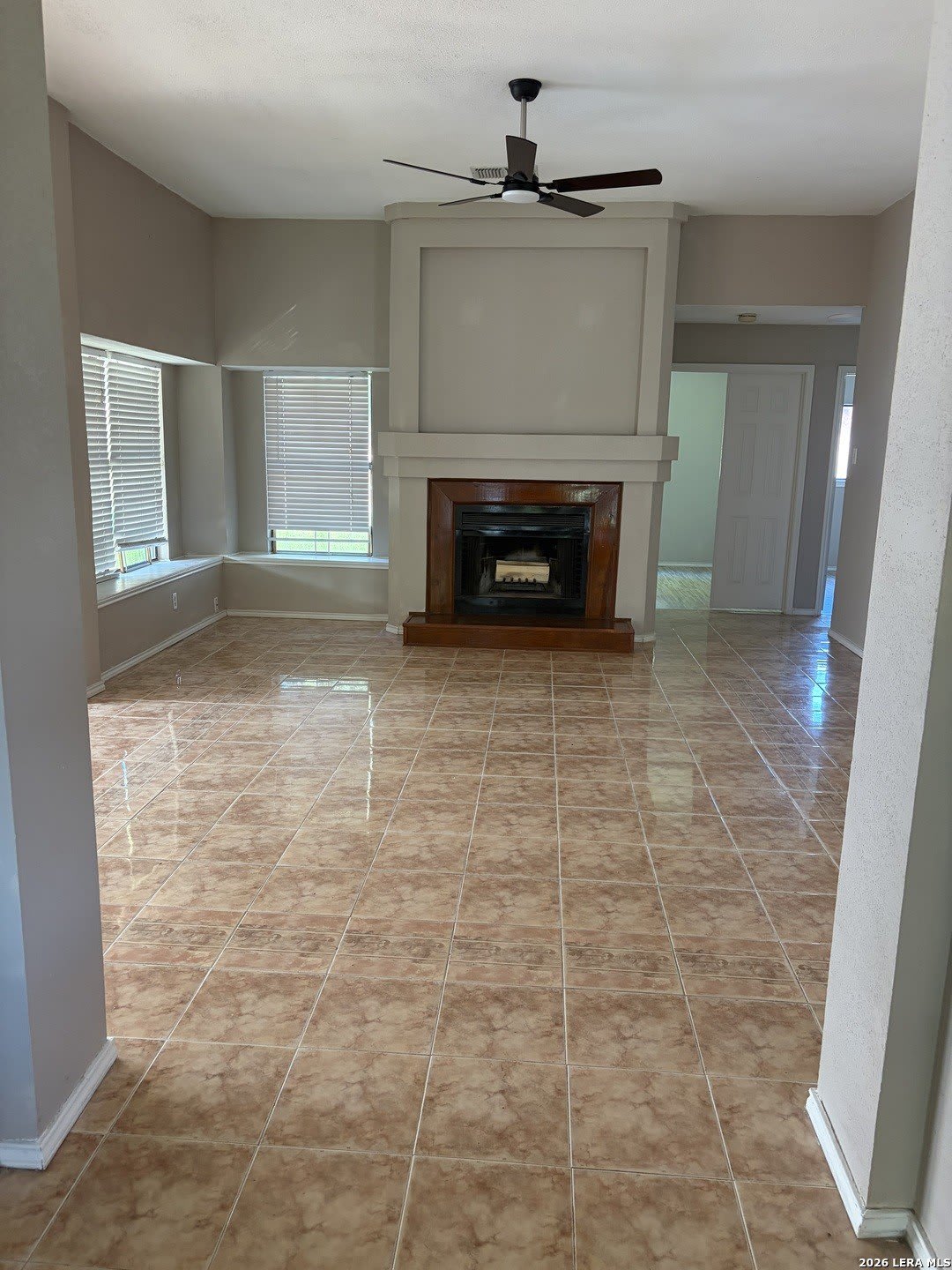 13210 LARKPLACE DR – photo 3