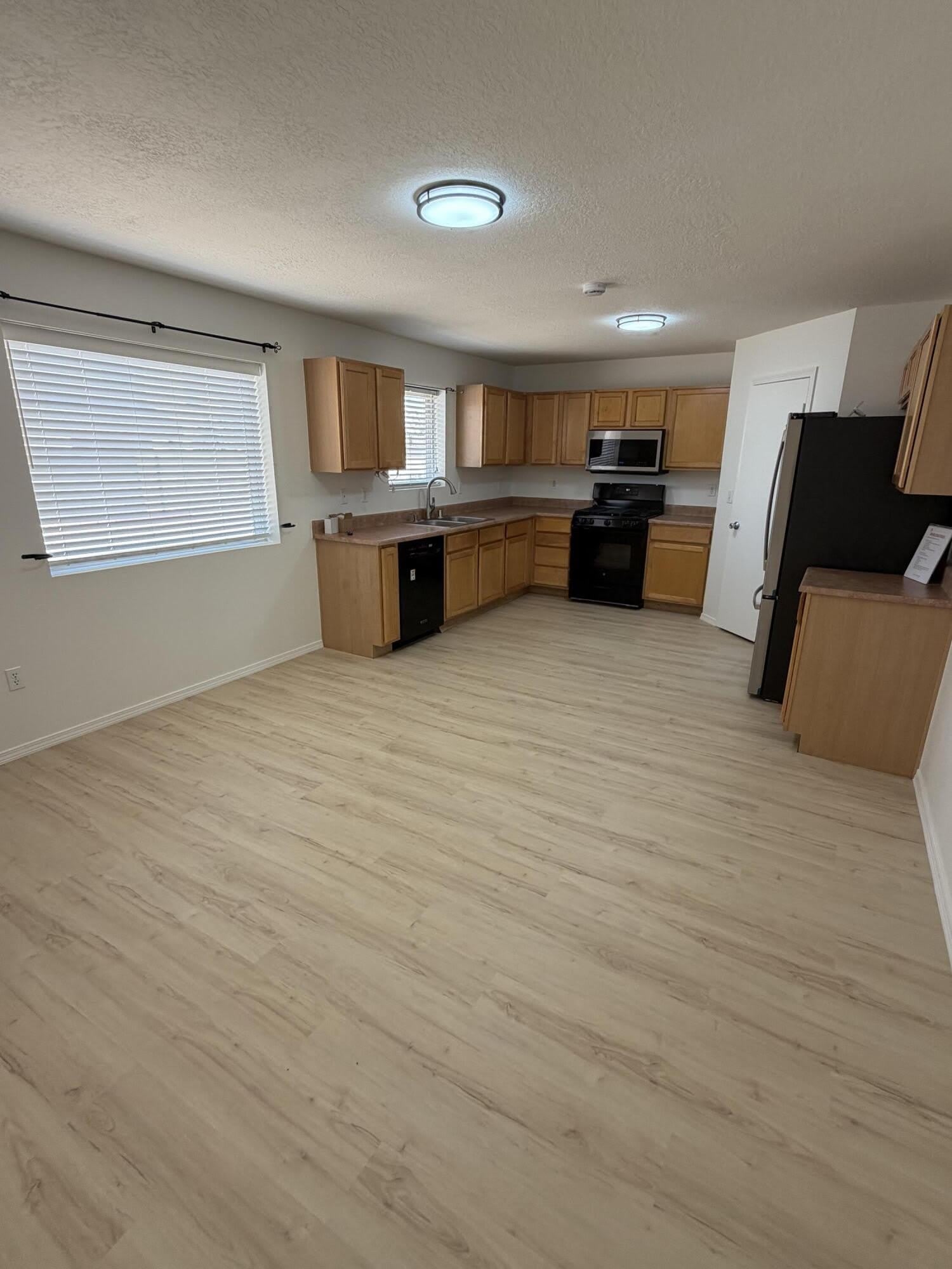 515 Deschutes Street SE – photo 3