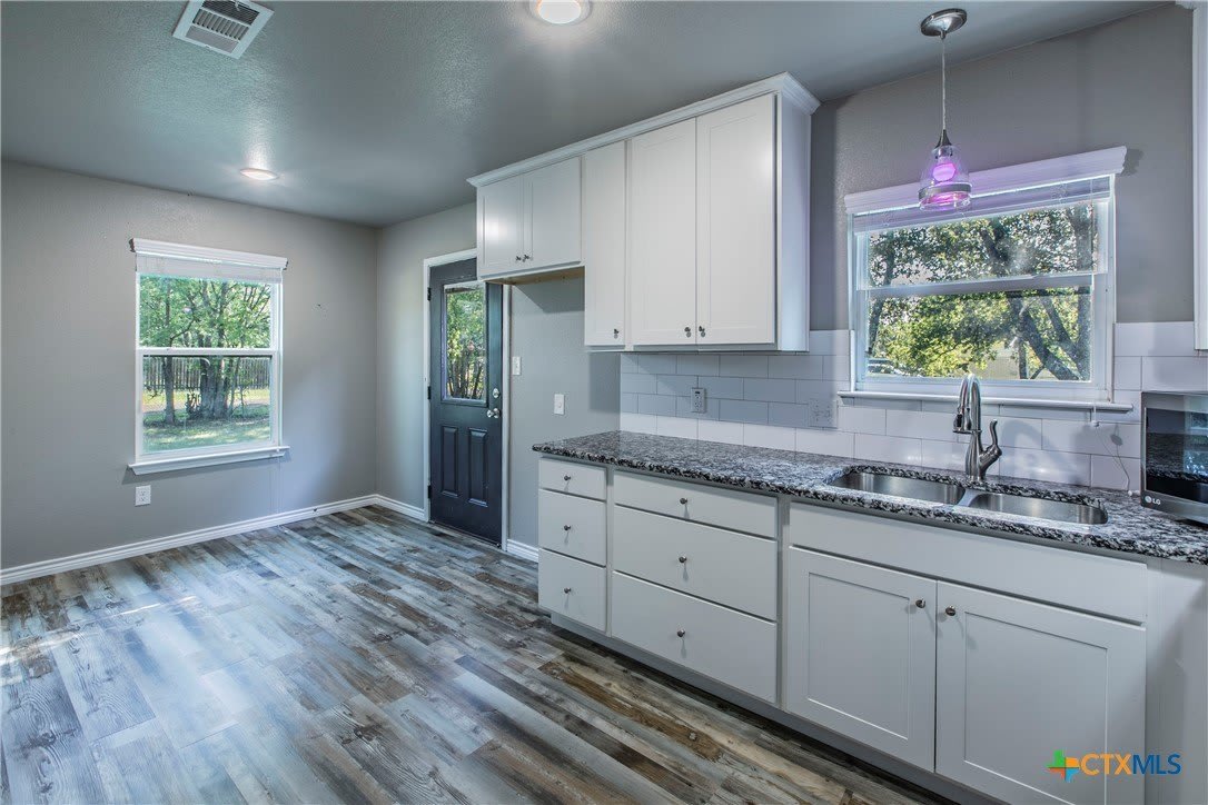 406 N 4th Street – photo 4