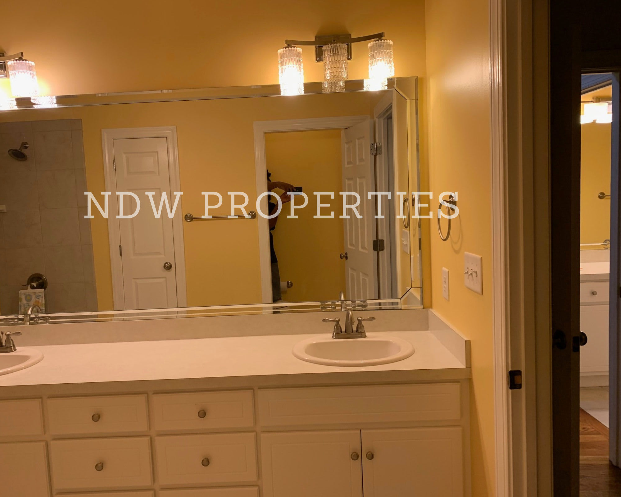 185 S White St – photo 4