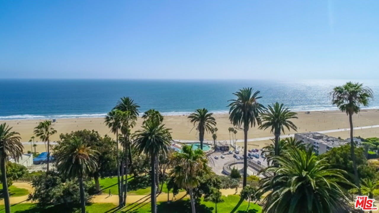 833 OCEAN Ave – photo 1