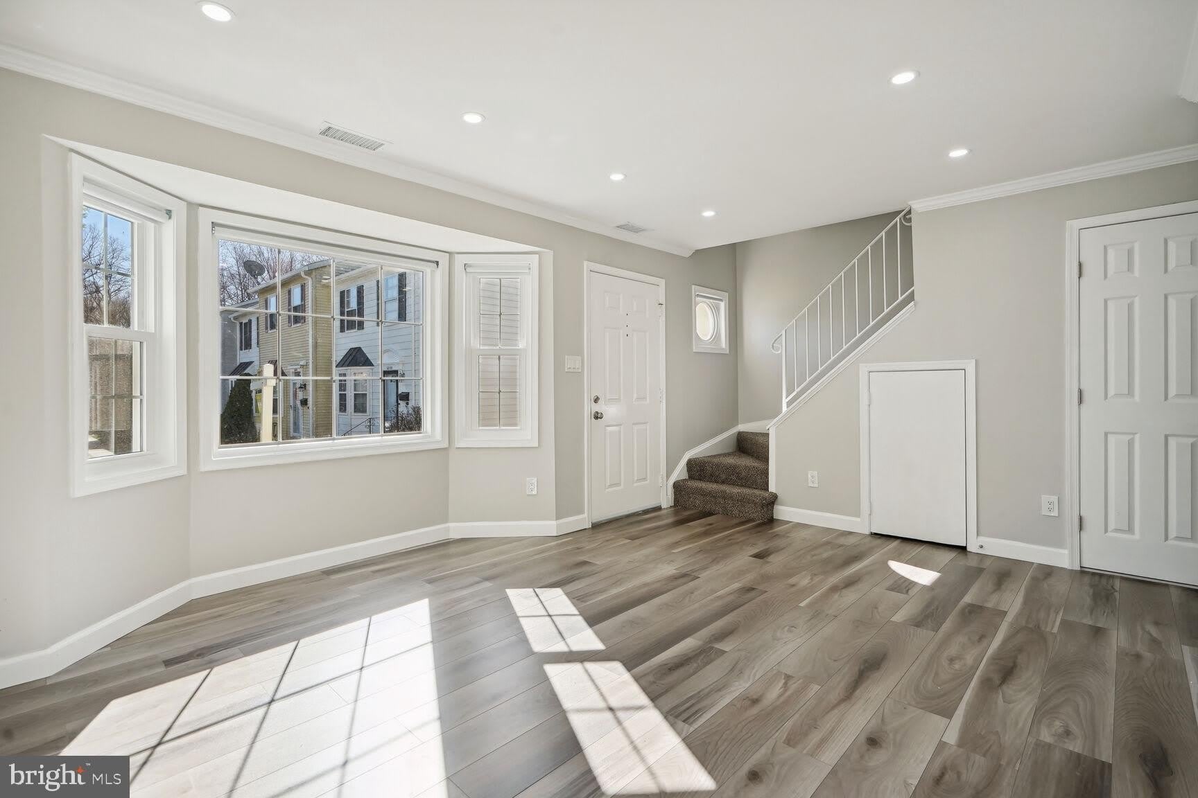 6003 SWEET DALE Court – photo 4