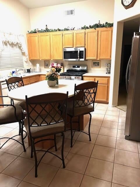 37760 Driscoll Street – photo 4