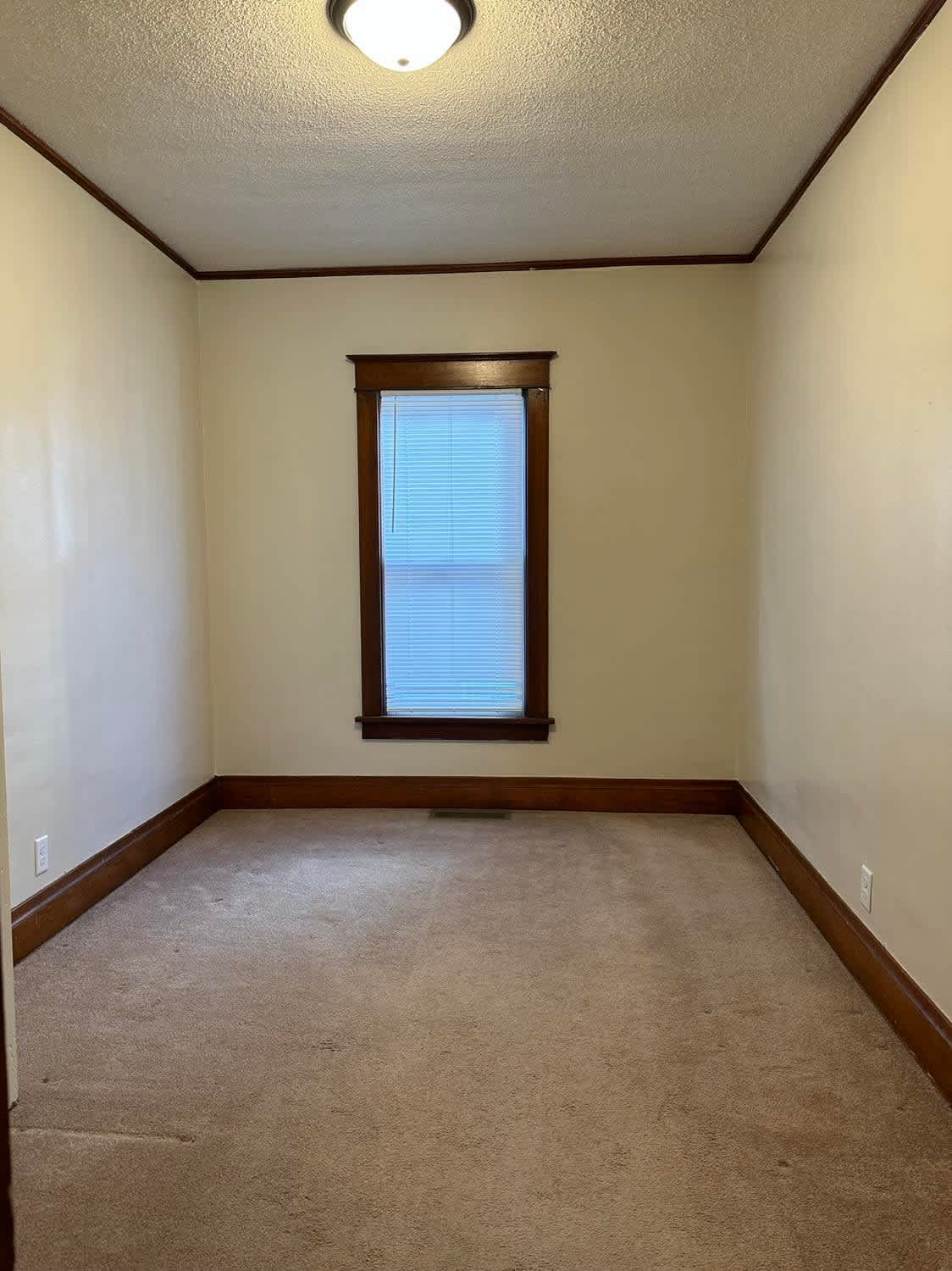 306 East Nuckols Street – photo 4