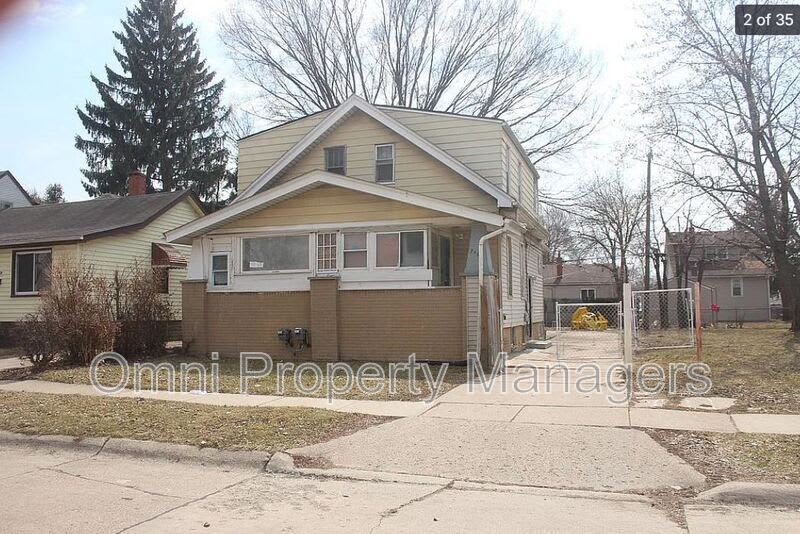 7568 Hudson Ave – photo 2