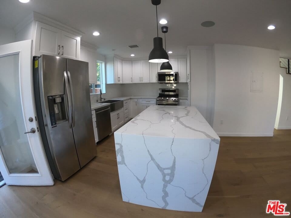 635 N Formosa Ave – photo 4