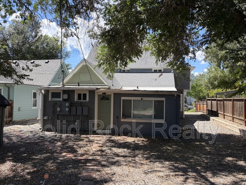 219 North Institute Street – photo 2