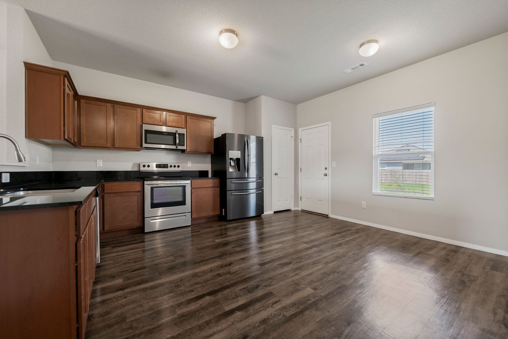 New Home Waiting For You! – photo 4