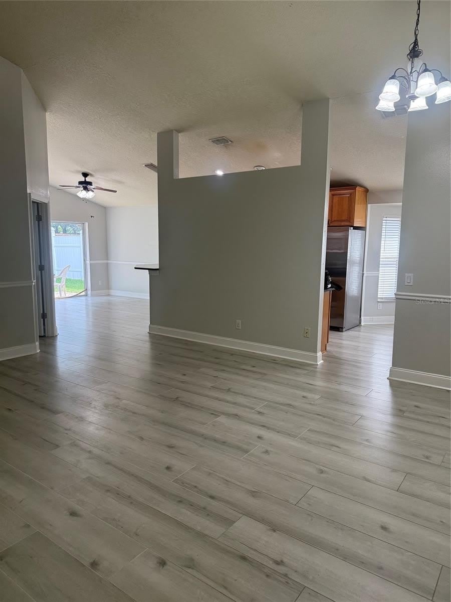 6778 FERNRIDGE Drive – photo 4