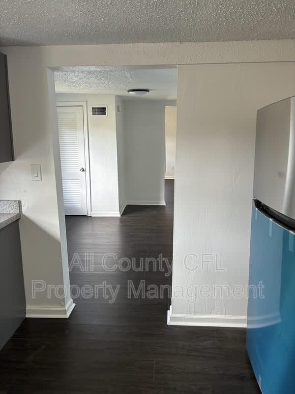 812 Marion St – photo 3