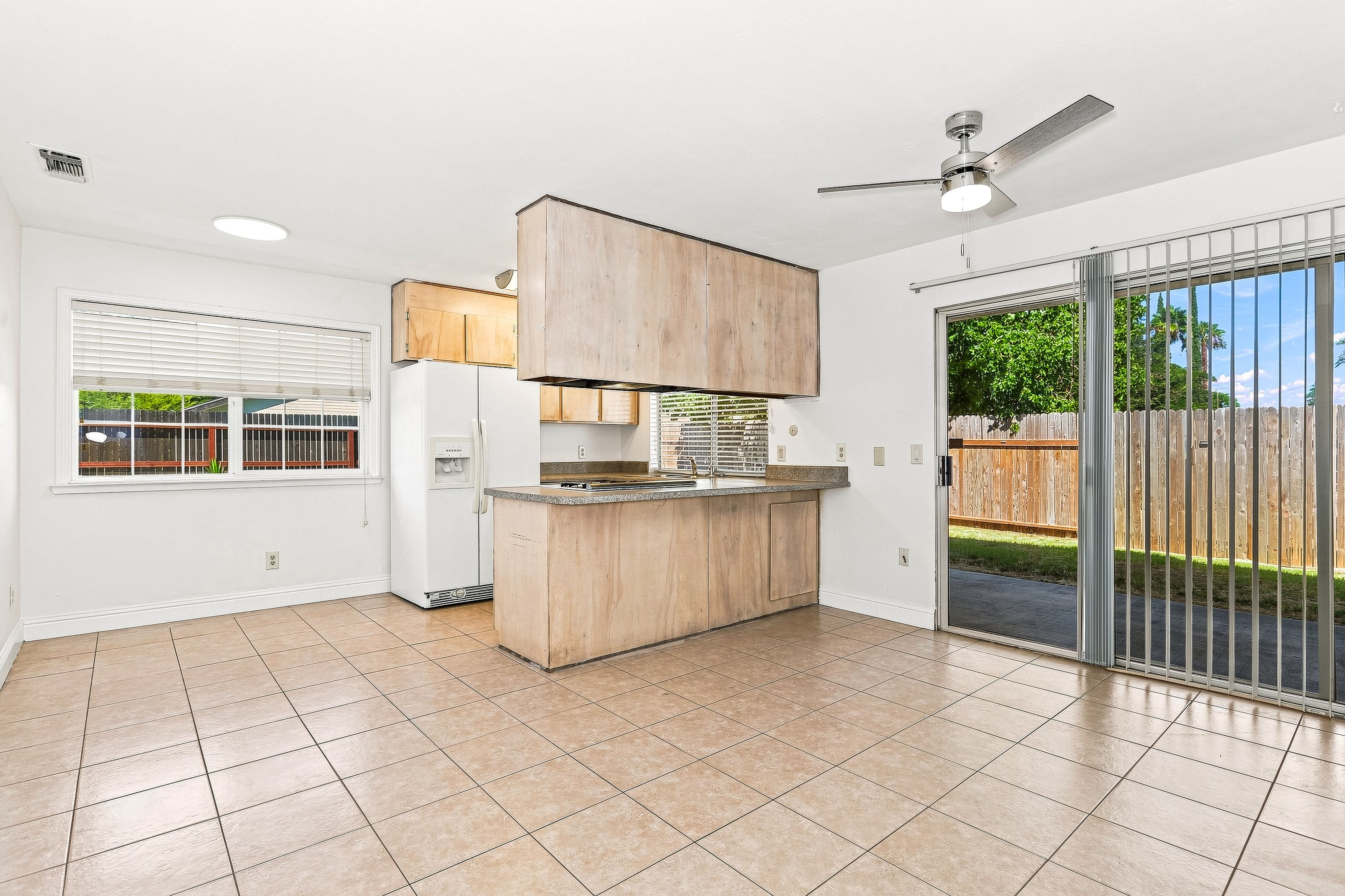 7205 Dedrick Ct – photo 3