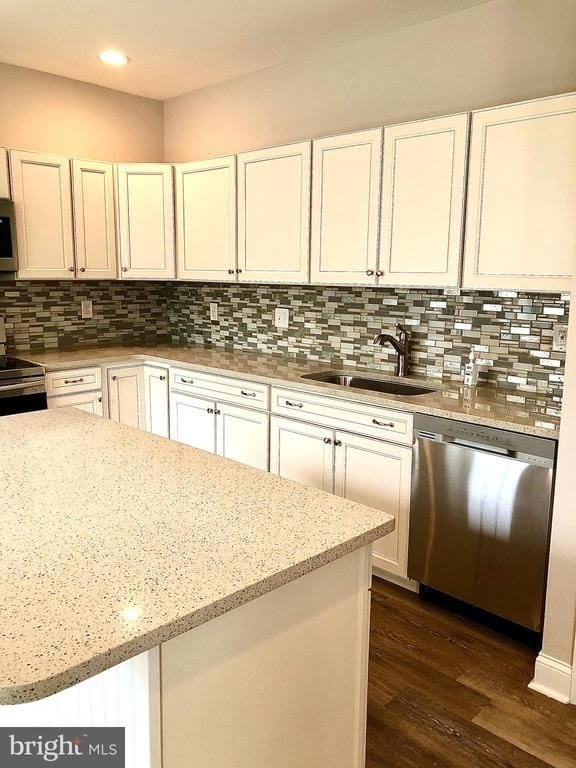 927 SPRING MILL AVENUE – photo 4