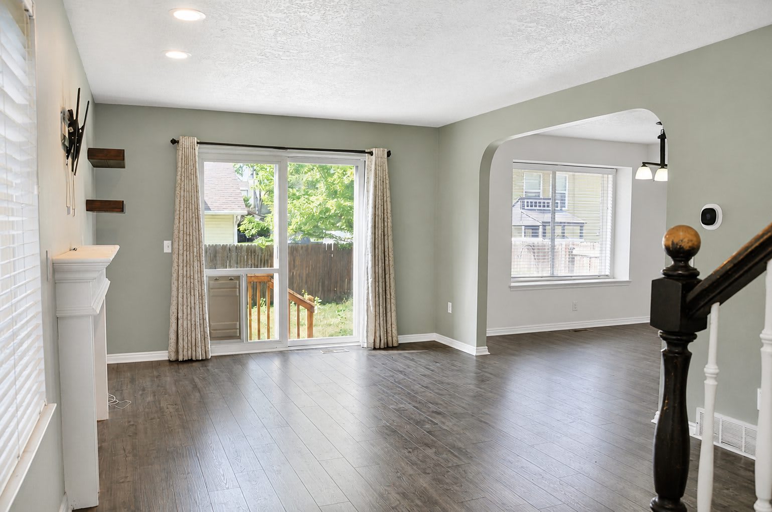752 Village Way North – photo 1