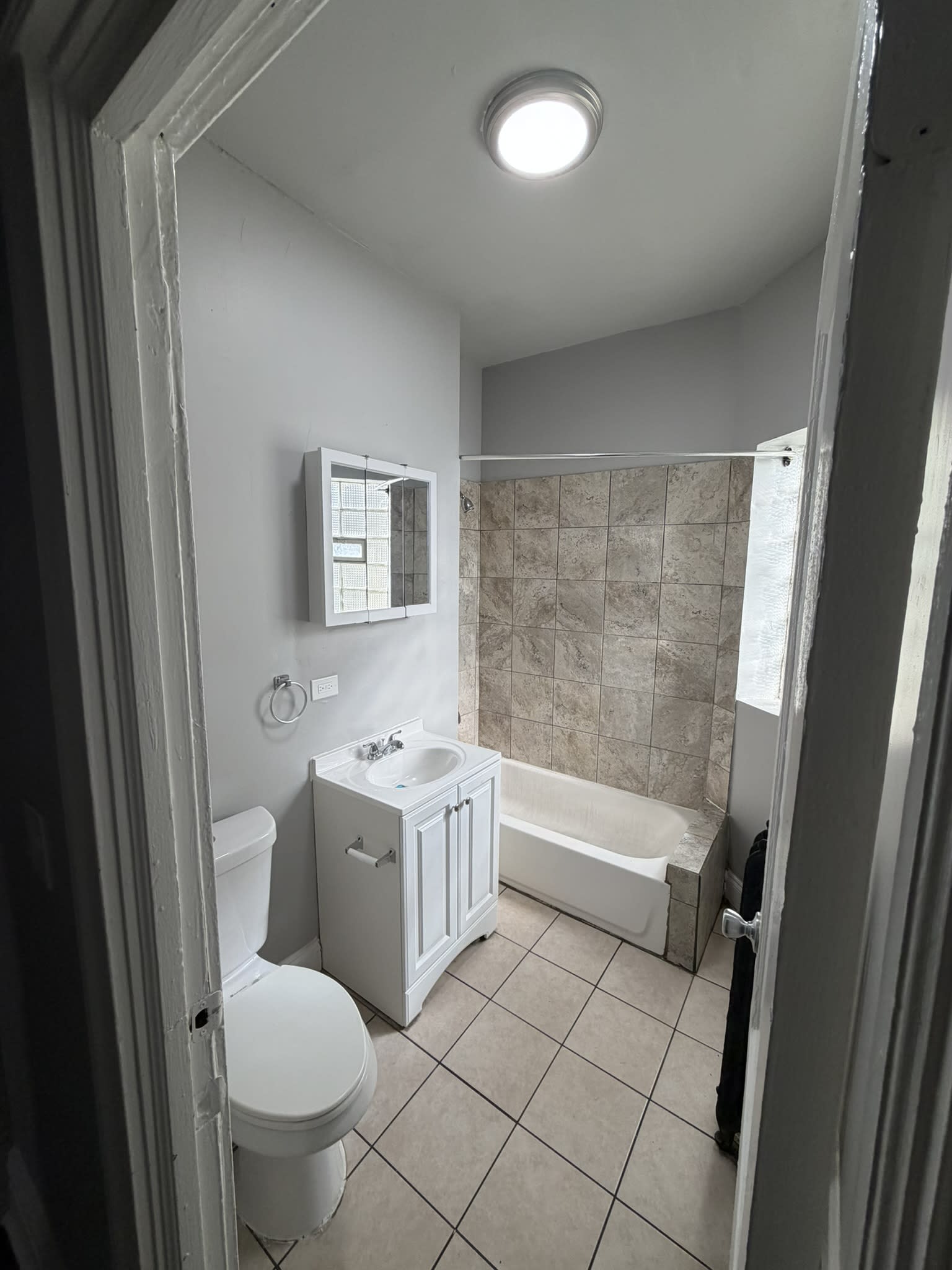 6930 S Wabash Ave – photo 3