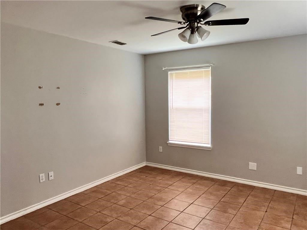5801 Skylark Drive – photo 2