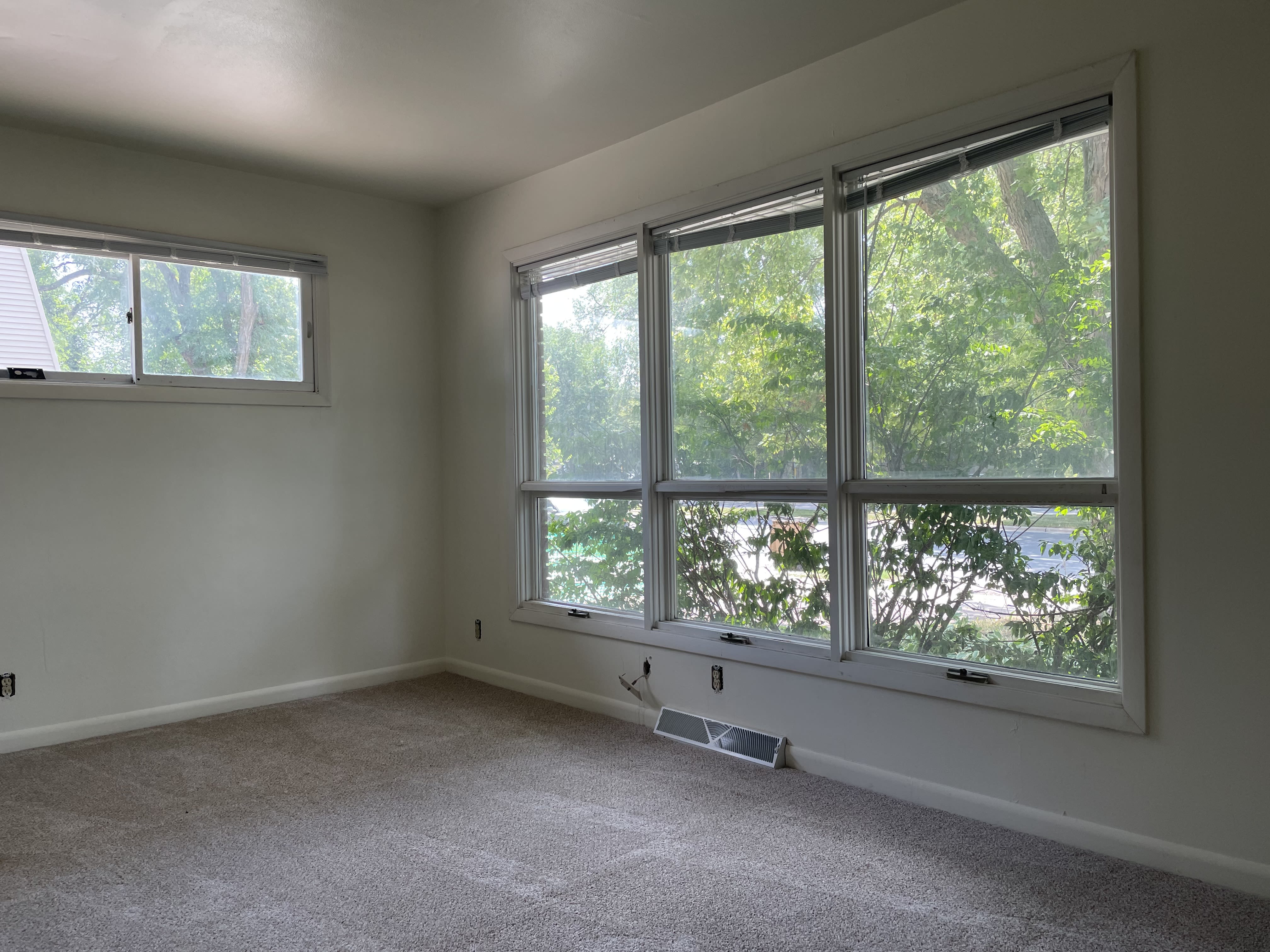 6214 Raymond Rd – photo 4