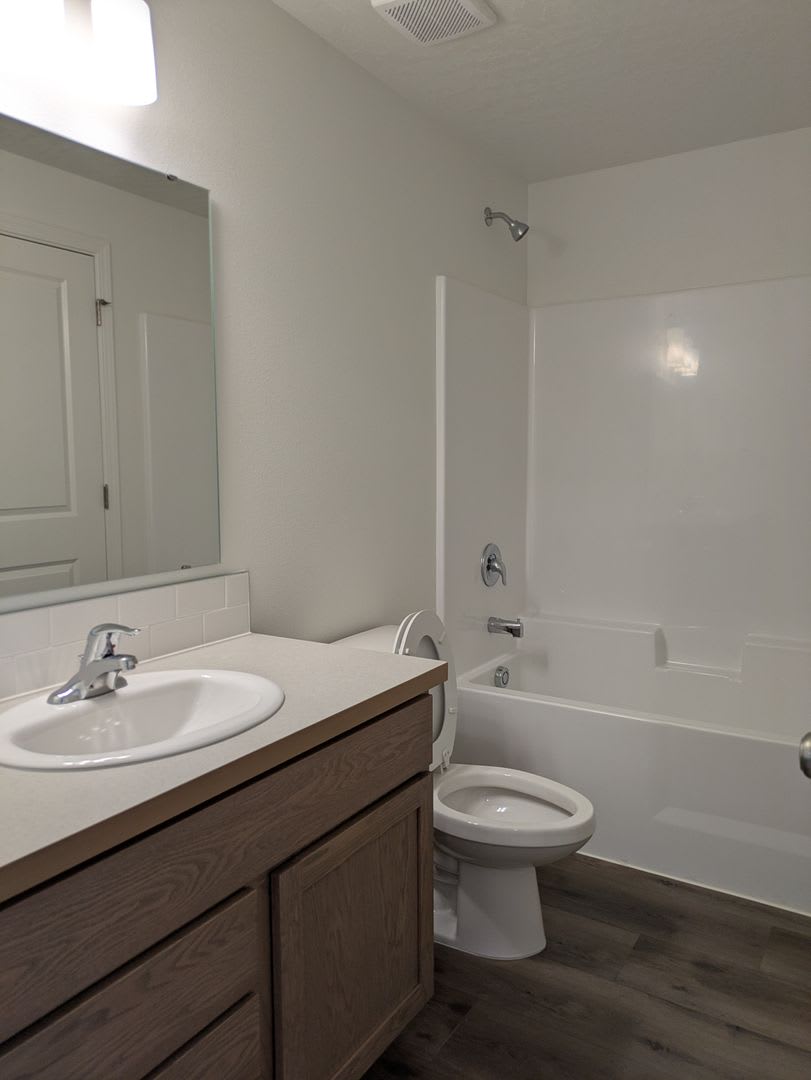 New Single Level Home in SunRidge Community – photo 5