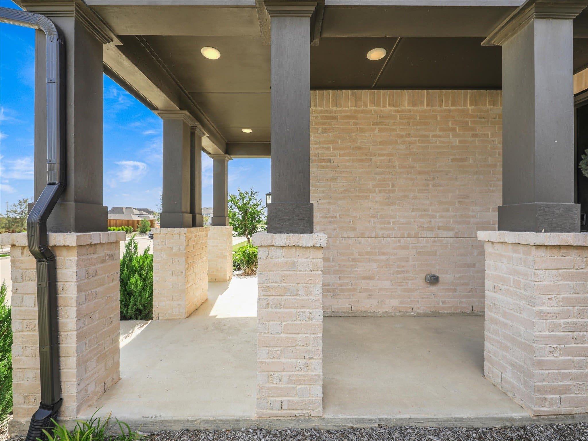 2712 Biltmore Drive – photo 3