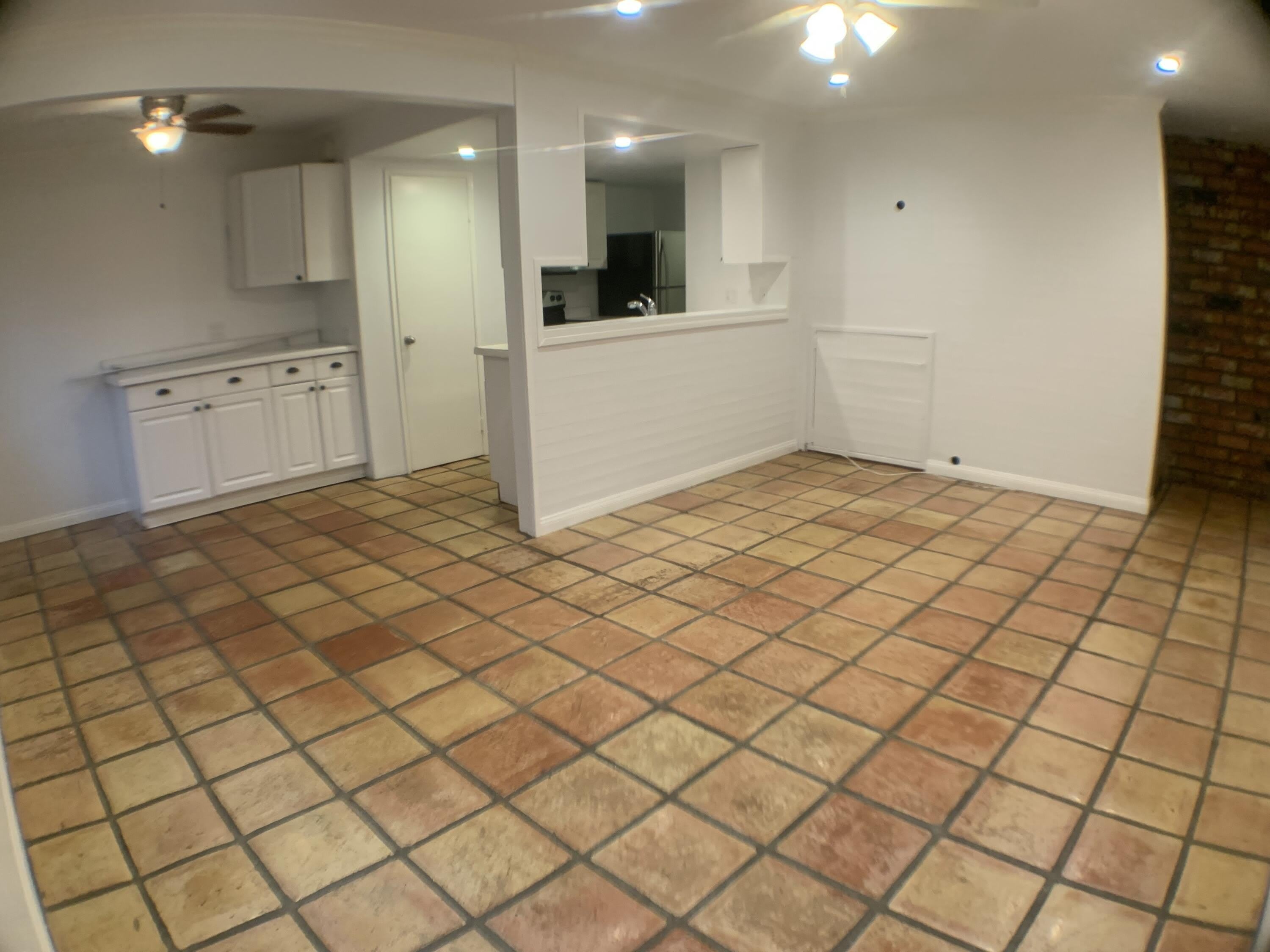 5915 Hickory Street – photo 1