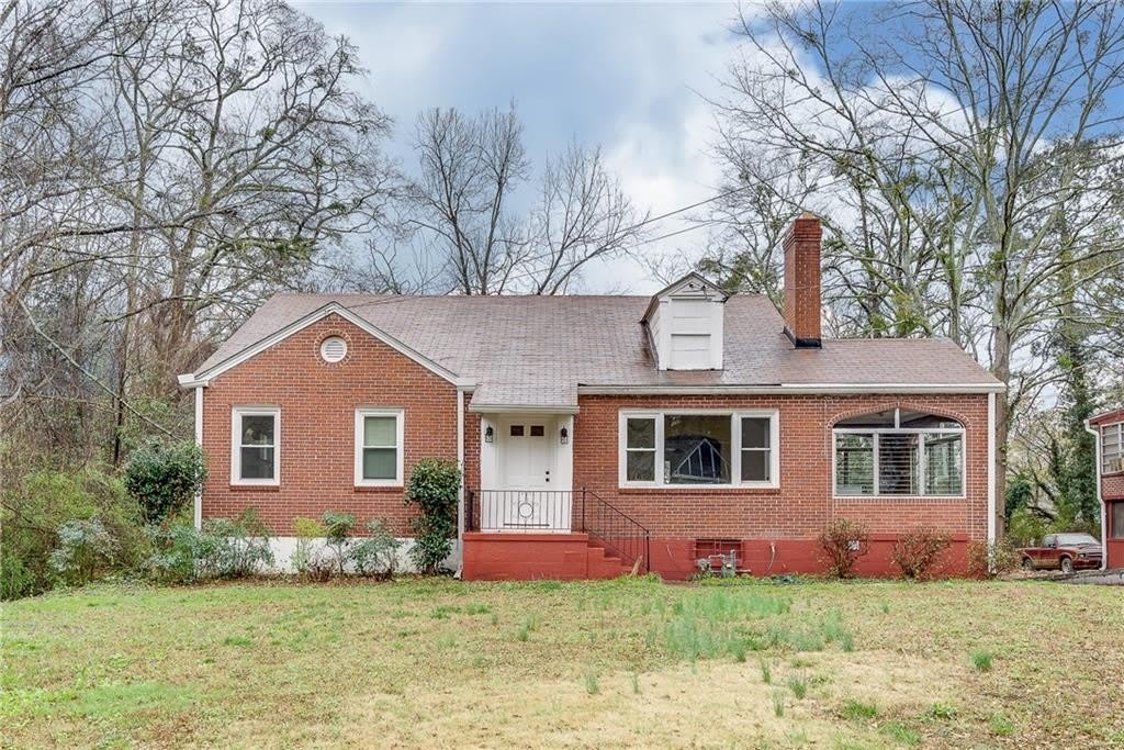 1287 Eastland Road SE – photo 4