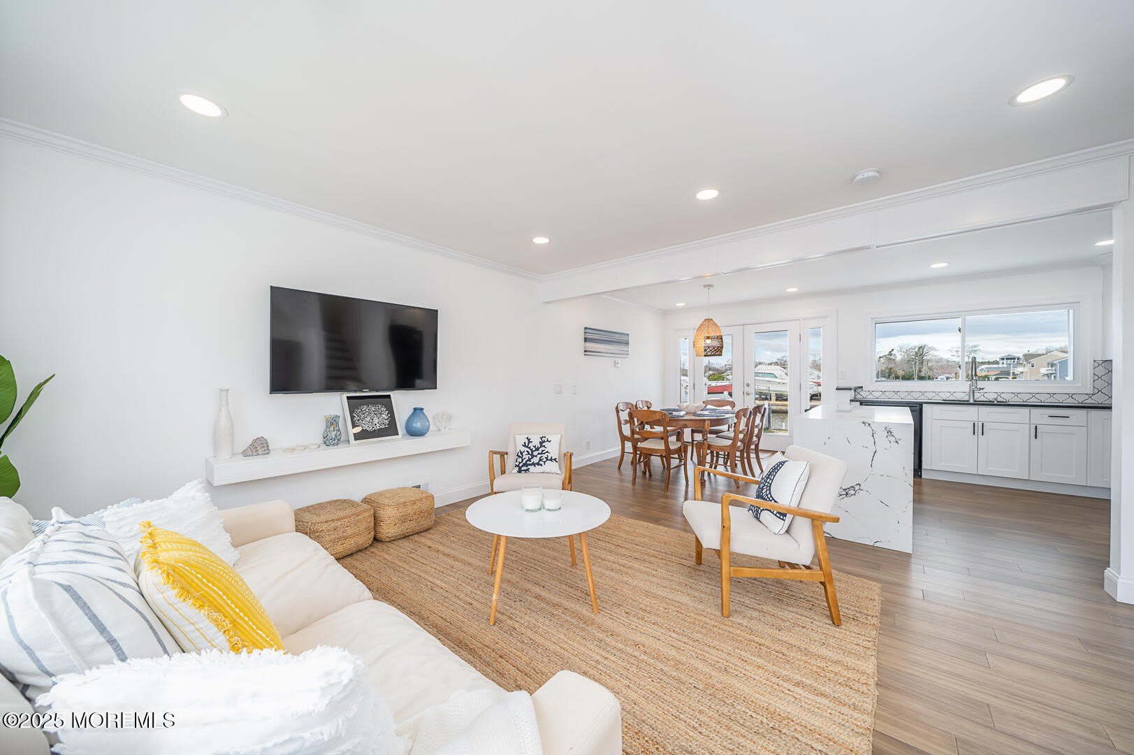 58 E Lagoona Drive – photo 1