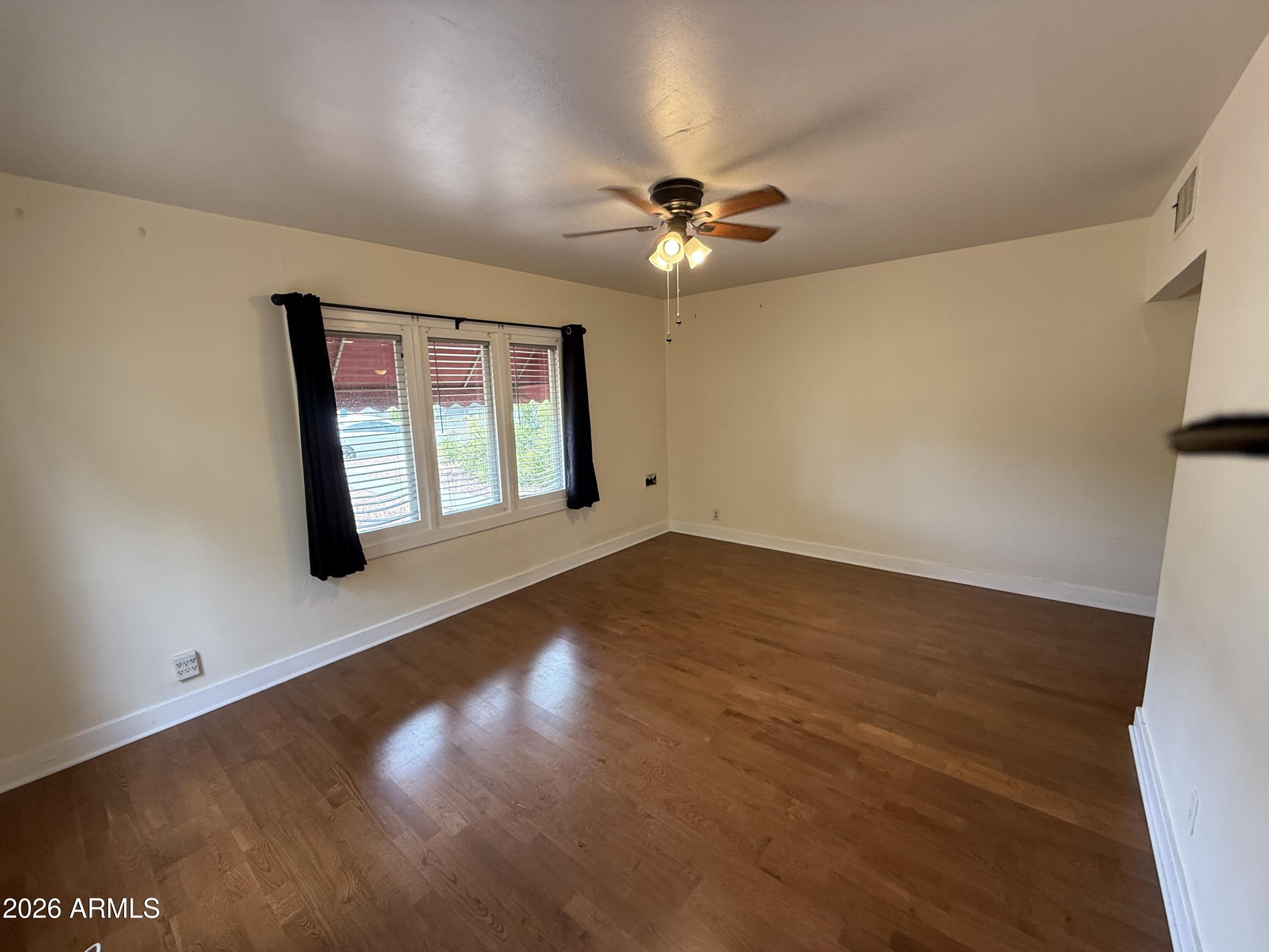 72 W WILLETTA Street – photo 5