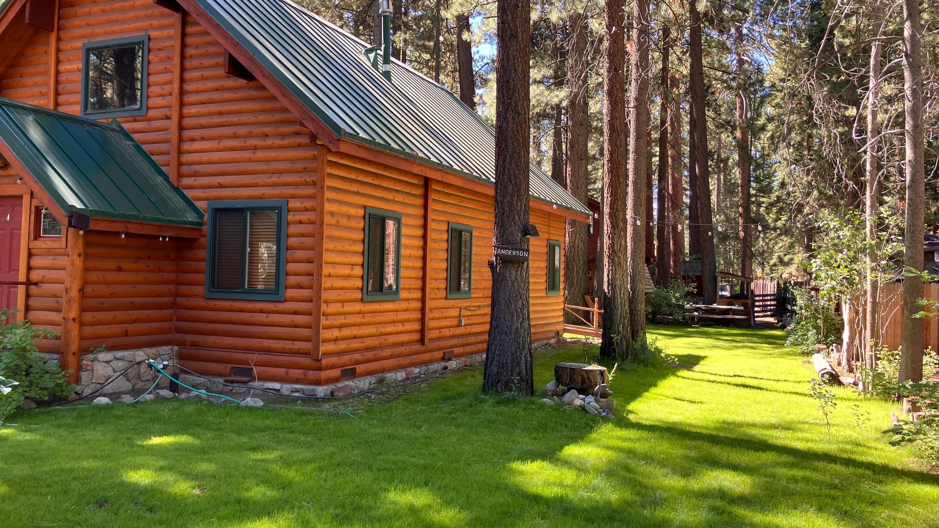 Furnished Mountain Cabin – photo 2